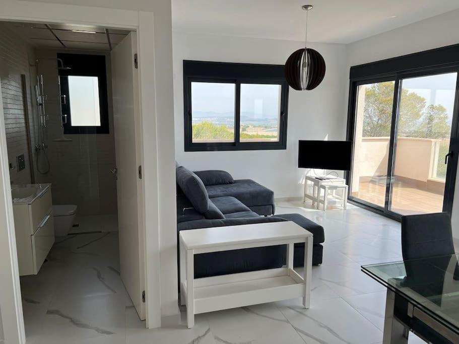 Tres Spacieux De Luxe Avec Vue Sur La Et Les Salines Apartment