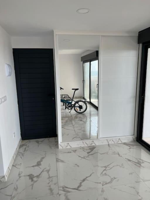 Tres Spacieux De Luxe Avec Vue Sur La Et Les Salines